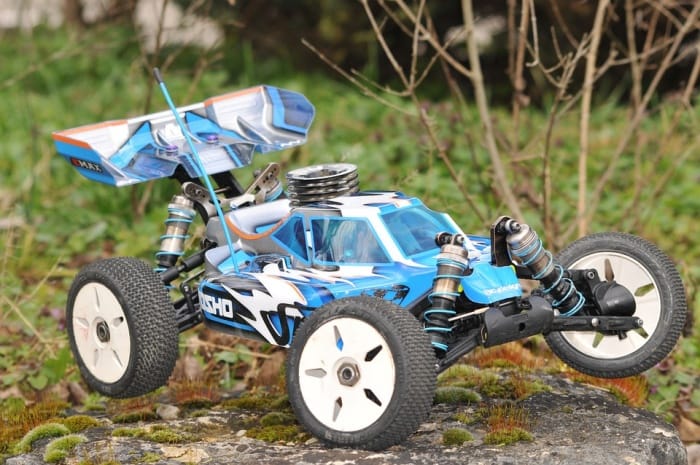 What determines an RC car's top speed